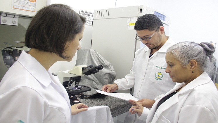 Os desafios foram foram enfrentados com o apoio de muitas pessoas que ajudaram ela a não desanimar e a incentivaram a escrever projetos para submeter às agências financiadoras. Foto: Cimone Barros/ Inpa